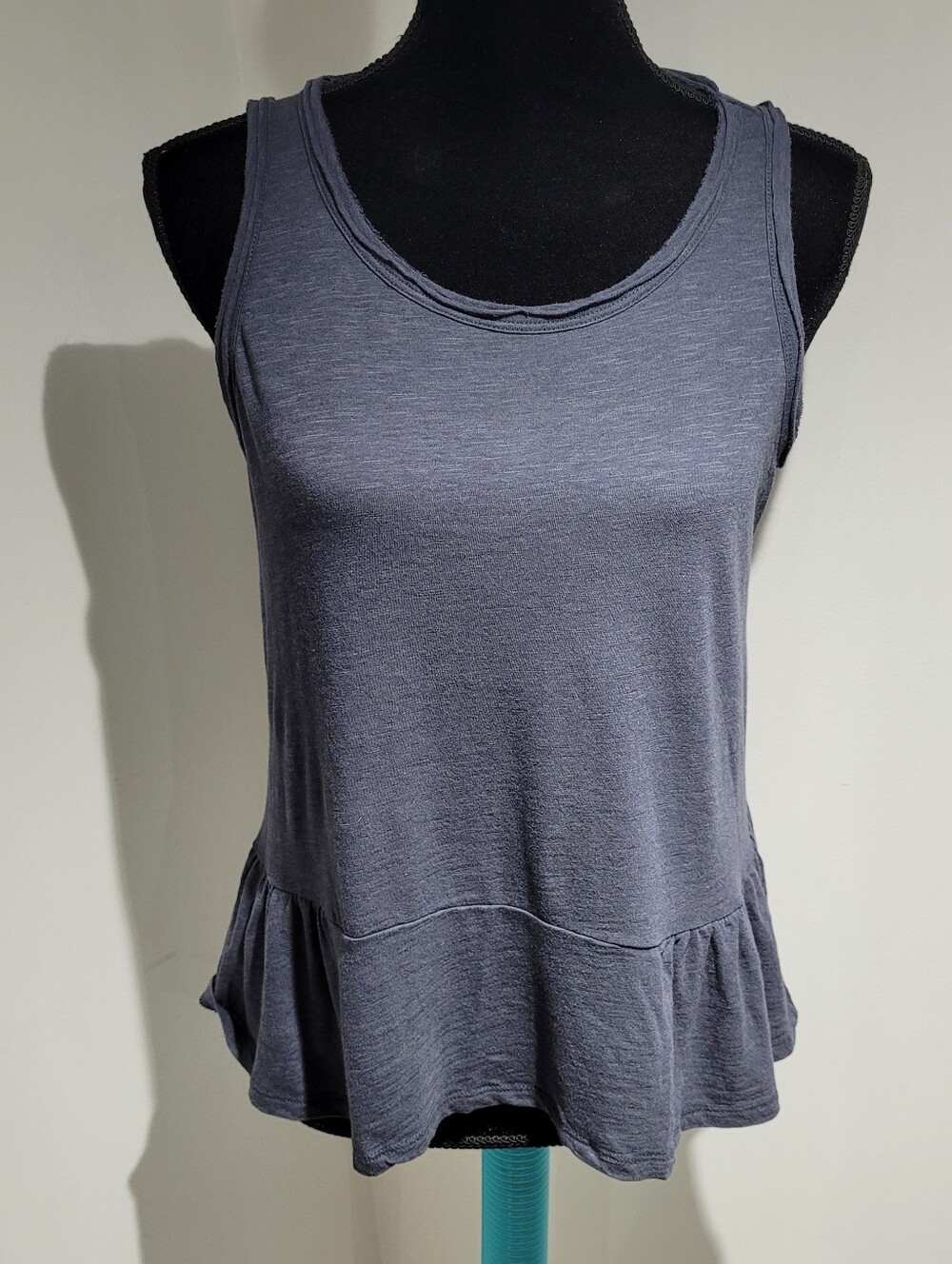 Gap Women's Soft Jersey Peplum Tank Top Medium Blue/Gray Casual Basics